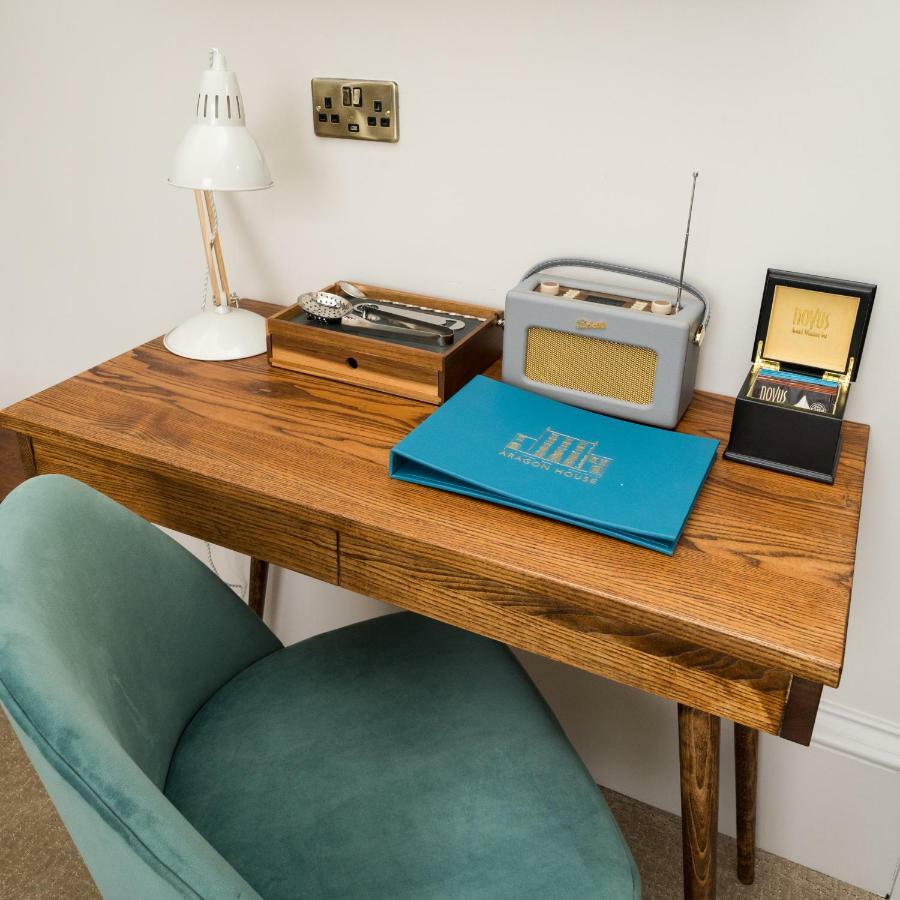 Aragon House Hotel London Bagian luar foto